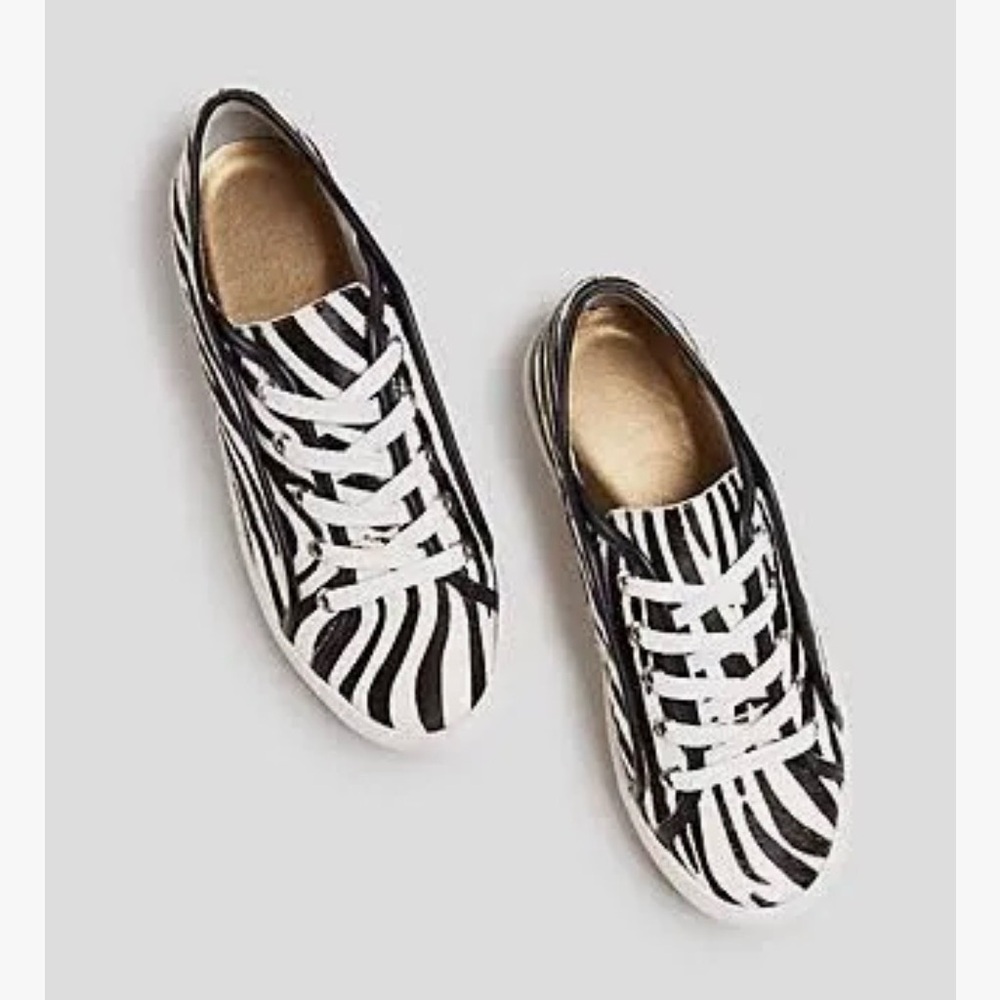 Ann Taylor Zebra Print Dyed Calf Hair Sneakers 5 1/2 - Picture 3 of 10